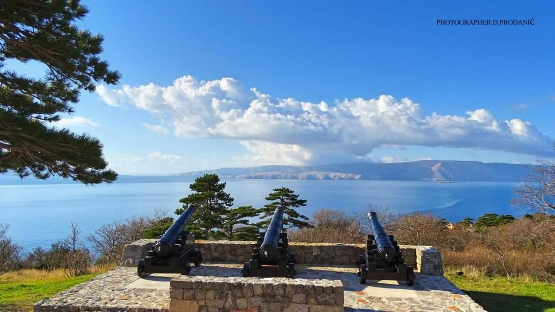 Apartman Bake Milke Senj  Buitenkant foto