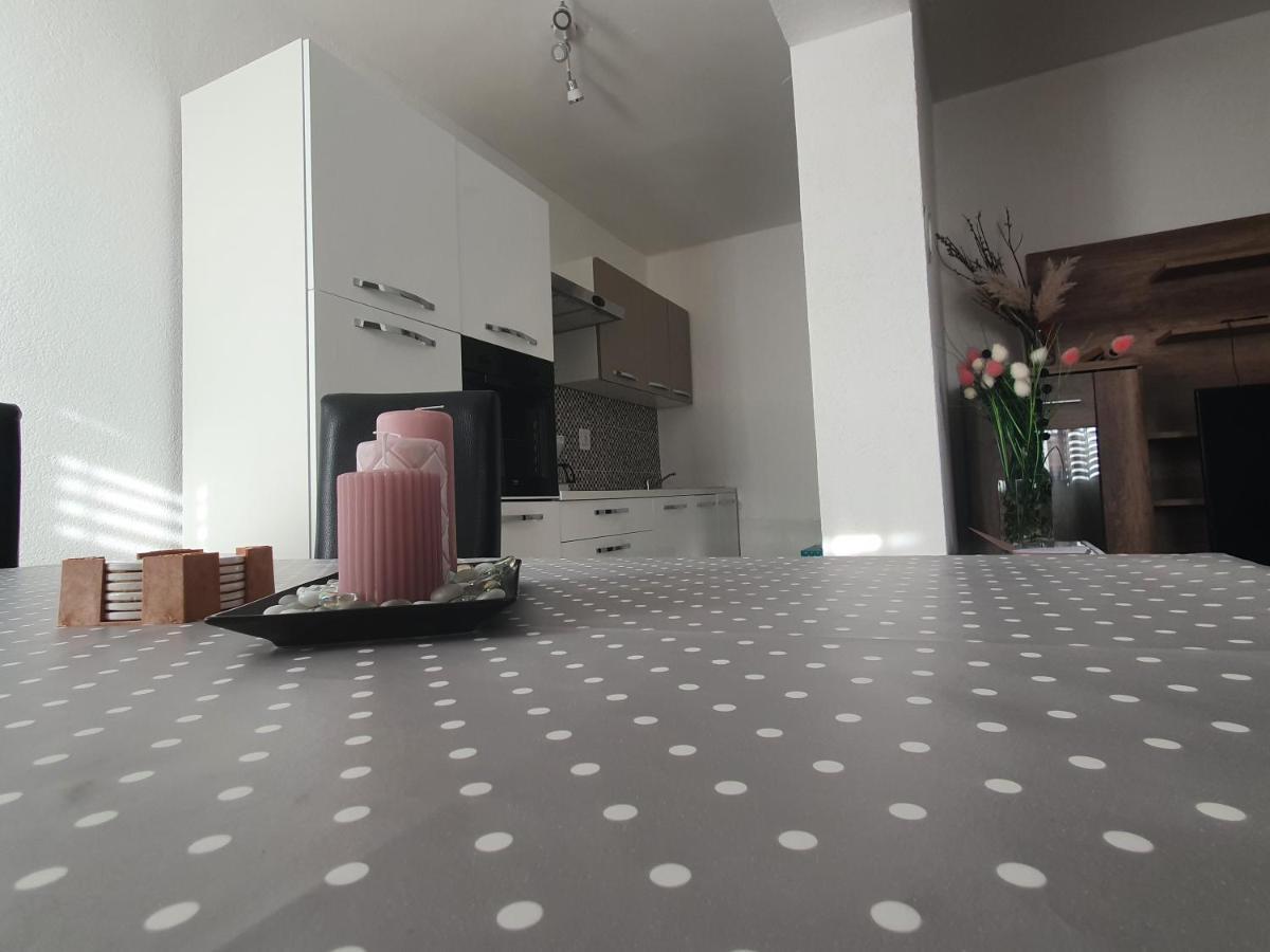 Apartman Bake Milke Senj  Buitenkant foto